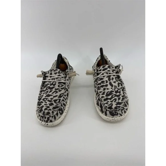 Hey Dude Wendy Women's Slip-On Shoes Cheetah Grey Size 6 Casual - Picture 3 of 8